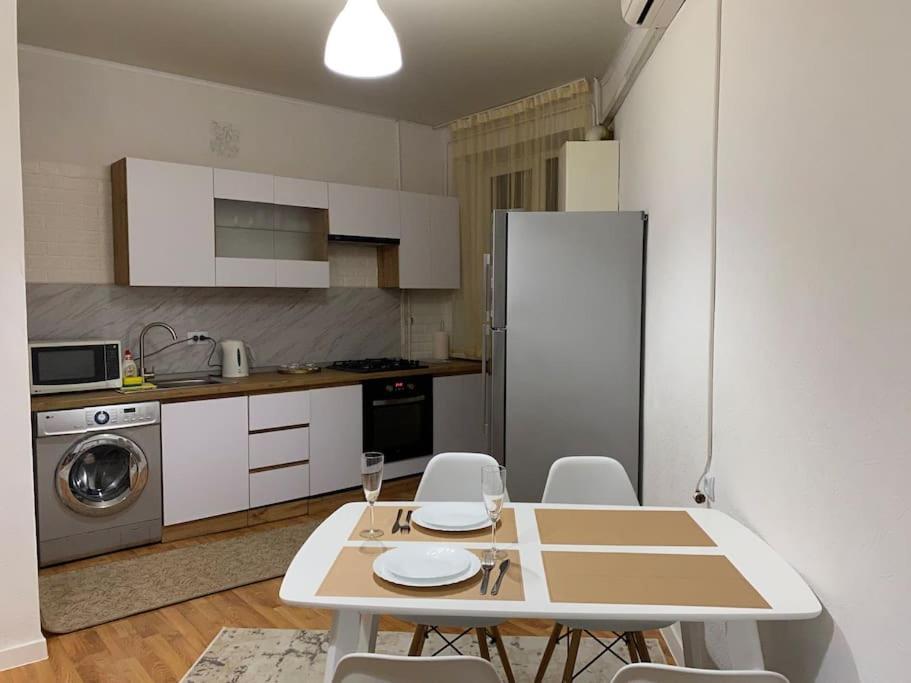 Center Of Chisinau 2 Rooms Zewnętrze zdjęcie